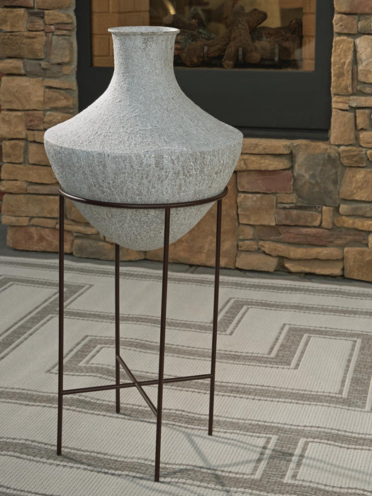 Estonbank Vase - Home Furniture And More (Brentwood, MD)