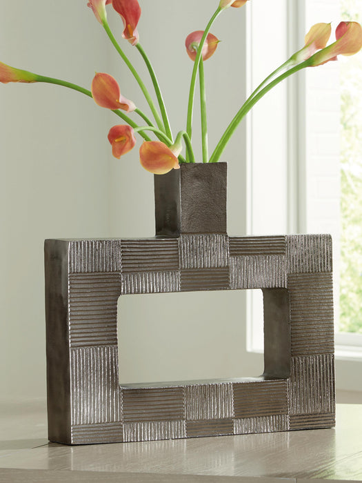 Wrengrove Vase - Home Furniture And More (Brentwood, MD)