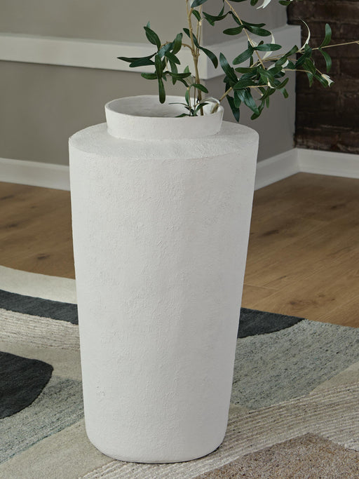 Flurinworth Vase - Home Furniture And More (Brentwood, MD)