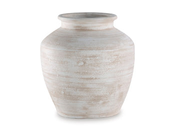 Meadie Vase - Home Furniture And More (Brentwood, MD)