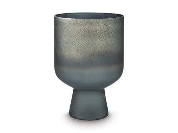 Pennmore Vase - Home Furniture And More (Brentwood, MD)