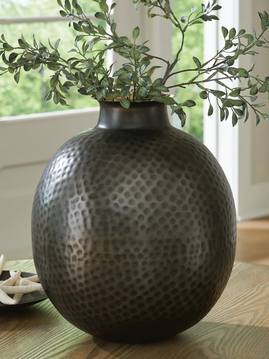 Woody Vase - Home Furniture And More (Brentwood, MD)