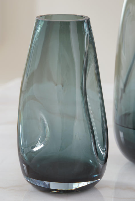 Beamund Vase (Set of 2) - Home Furniture And More (Brentwood, MD)