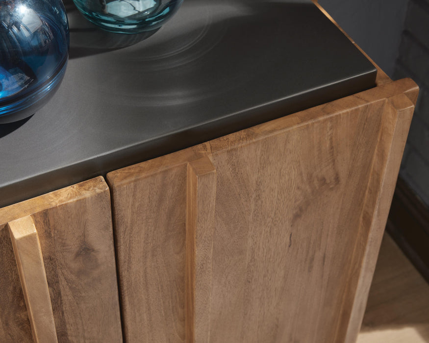 Quintavious Accent Cabinet - Home Furniture And More (Brentwood, MD)