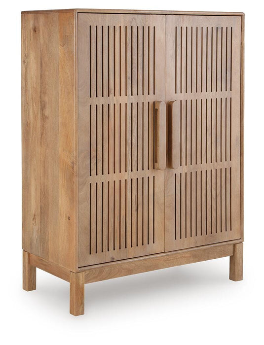 Pellamour Bar Cabinet - Home Furniture And More (Brentwood, MD)