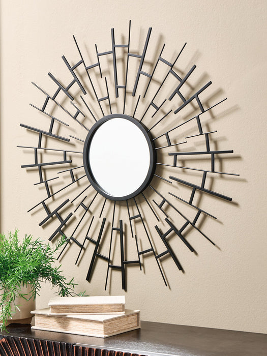 Garrenworth Accent Mirror - Home Furniture And More (Brentwood, MD)