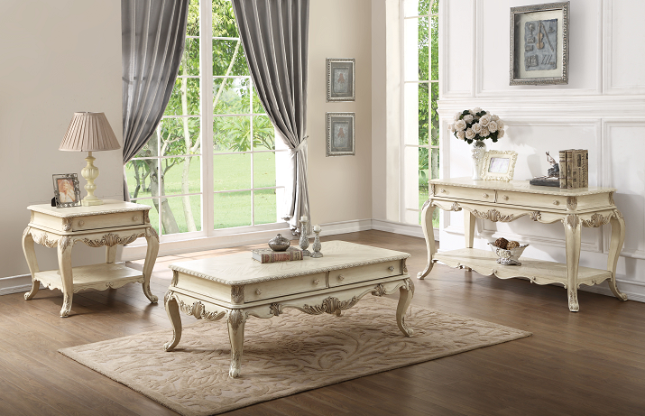 Ragenardus Antique White Coffee Table - Home Furniture And More (Brentwood, MD)