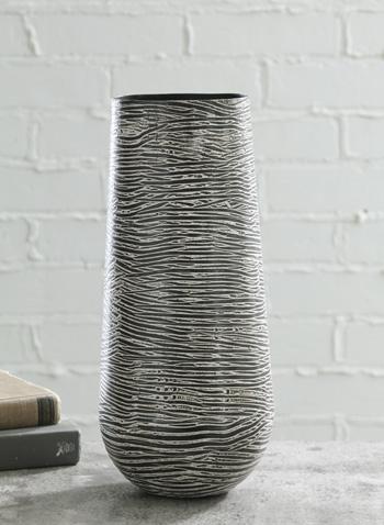 Fynn Vase - Home Furniture And More (Brentwood, MD)