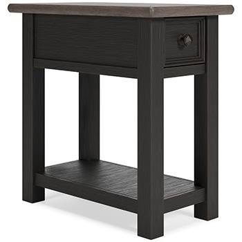 Tyler Creek End Table Set - Home Furniture And More (Brentwood, MD)