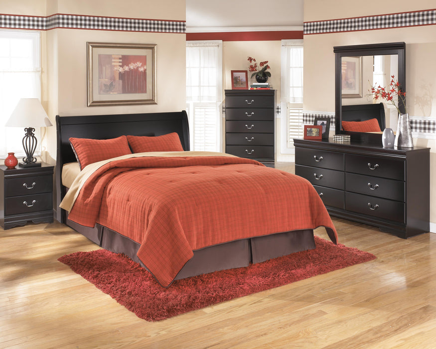 Huey Vineyard Bed - Home Furniture And More (Brentwood, MD)