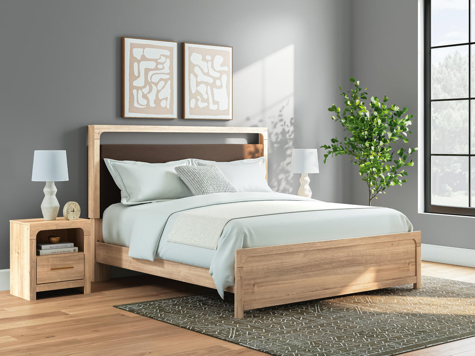Kinlanni Bedroom Set - Home Furniture And More (Brentwood, MD)