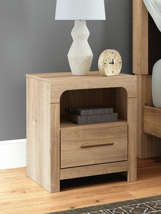 Kinlanni Bedroom Set - Home Furniture And More (Brentwood, MD)