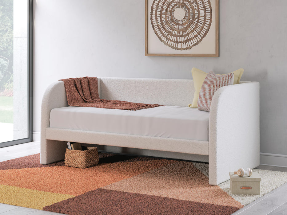 Arloster Upholstered Bed - Home Furniture And More (Brentwood, MD)