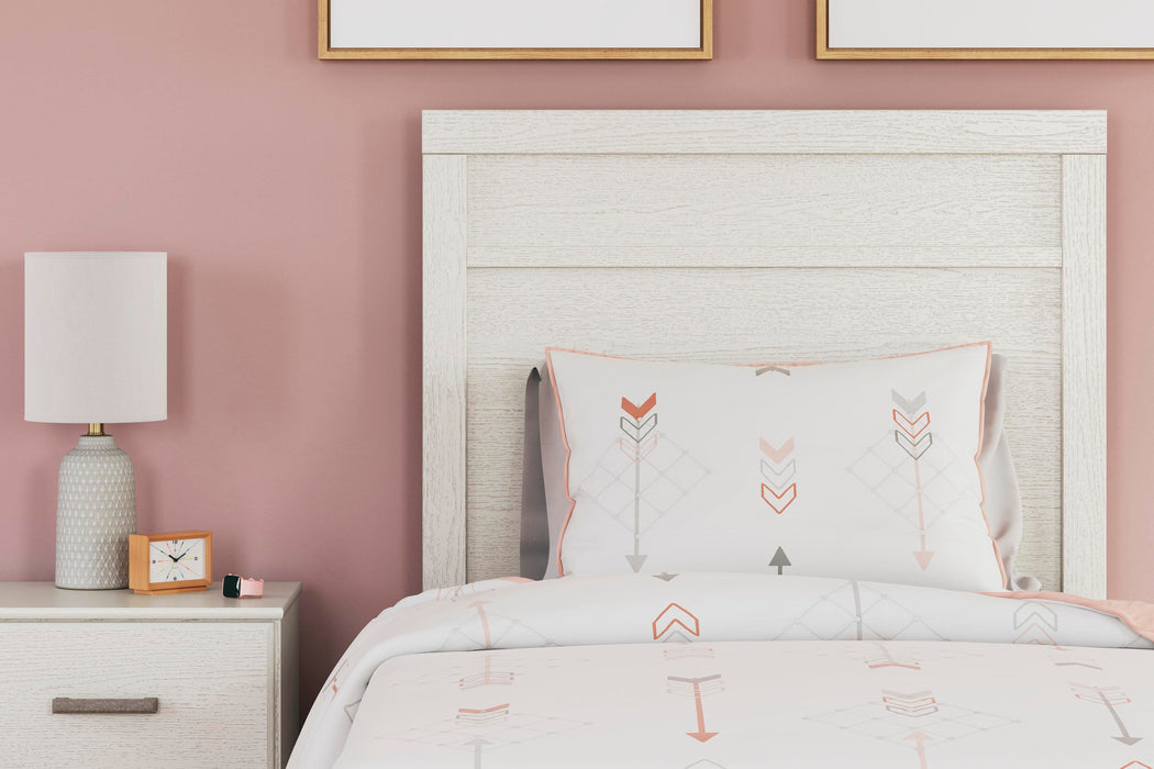Stelsie Bed - Home Furniture And More (Brentwood, MD)