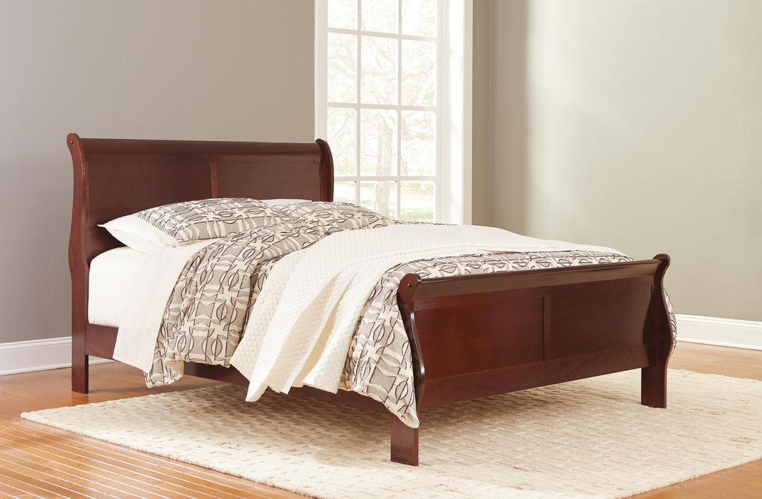 Alisdair Bed - Home Furniture And More (Brentwood, MD)