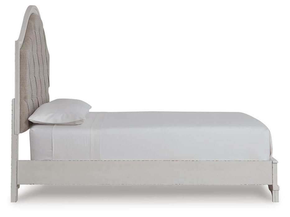 Blendon Queen Upholstered Bed - Home Furniture And More (Brentwood, MD)