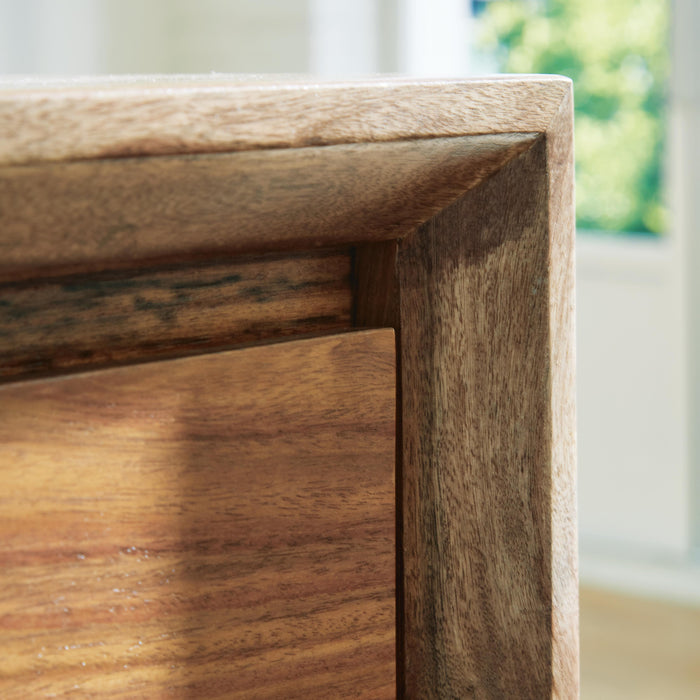 Dressonni Dresser - Home Furniture And More (Brentwood, MD)