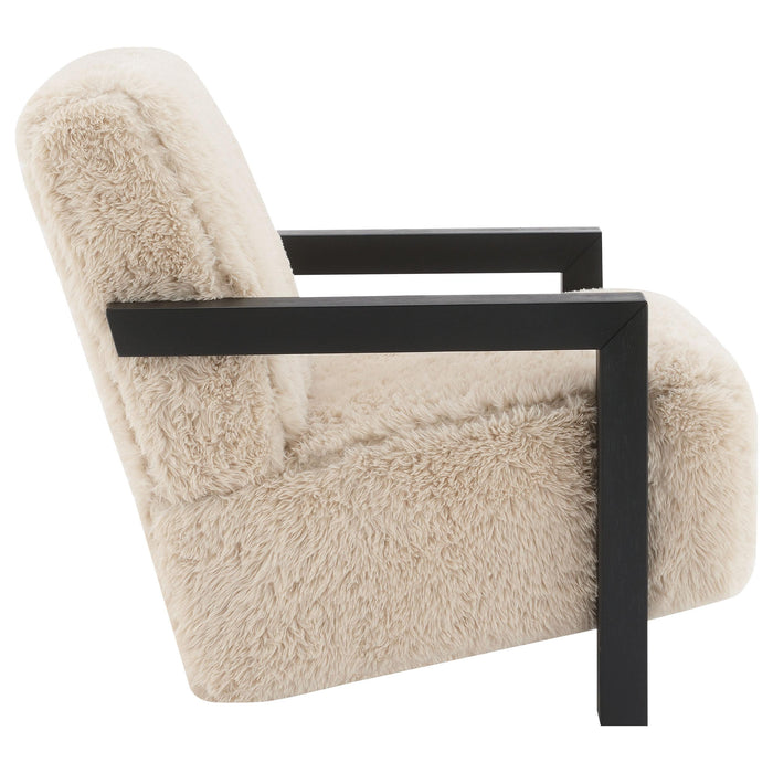 Fitzroy Accent Chair - Home Furniture And More (Brentwood, MD)