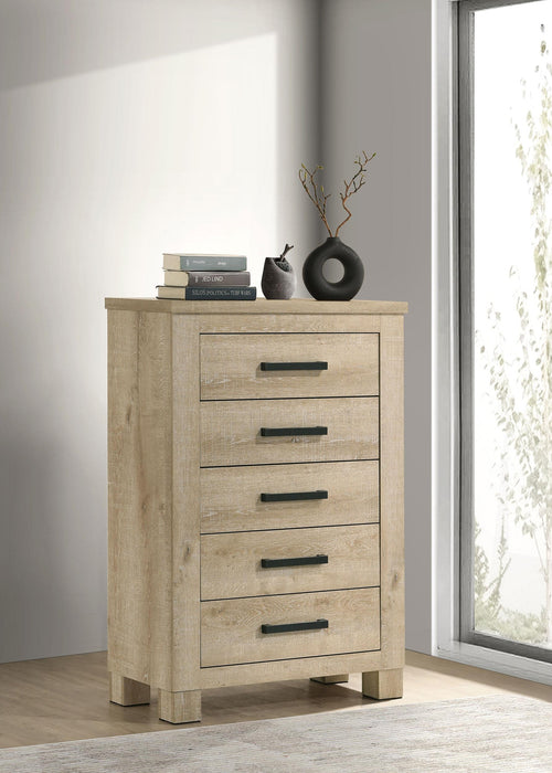 Oakglen Chest of Drawers - Home Furniture And More (Brentwood, MD)