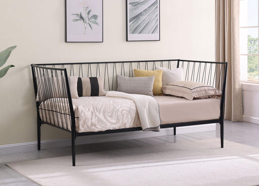 Richland Daybed - Home Furniture And More (Brentwood, MD)