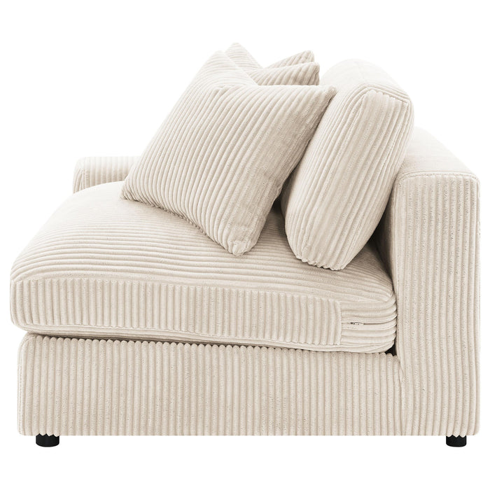 Blaine Sectional Sofa - Home Furniture And More (Brentwood, MD)