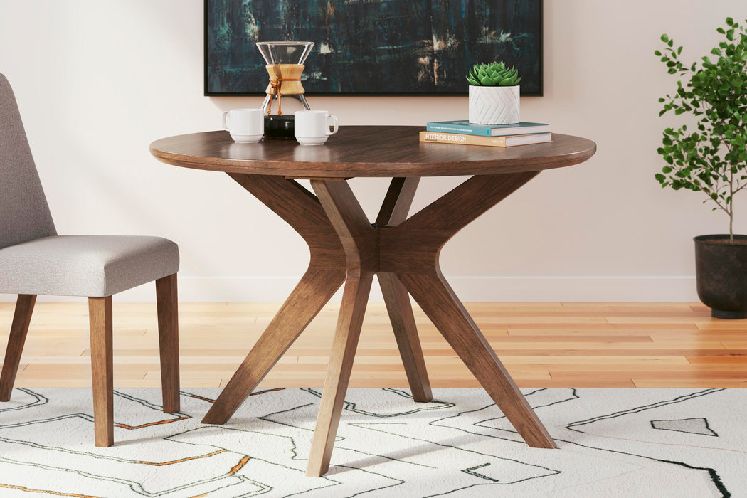 Lyncott Dining Room Set - Home Furniture And More (Brentwood, MD)