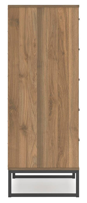 Deanlow Chest of Drawers - Home Furniture And More (Brentwood, MD)
