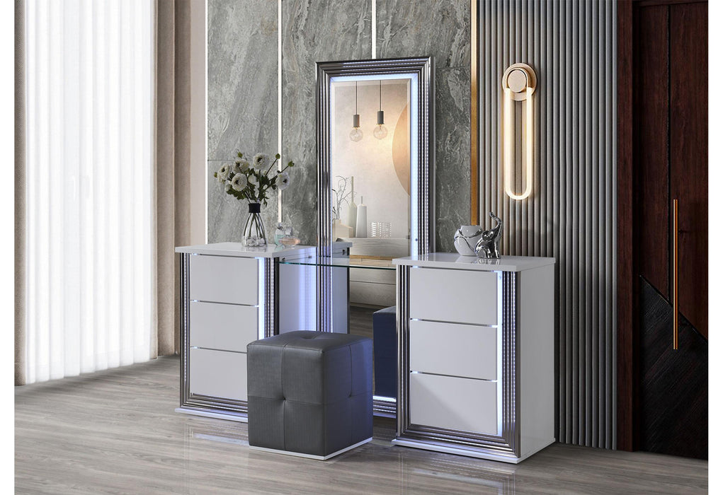 YLIME-SMOOTH WHITE-VANITY SET-N - Home Furniture And More (Brentwood, MD)