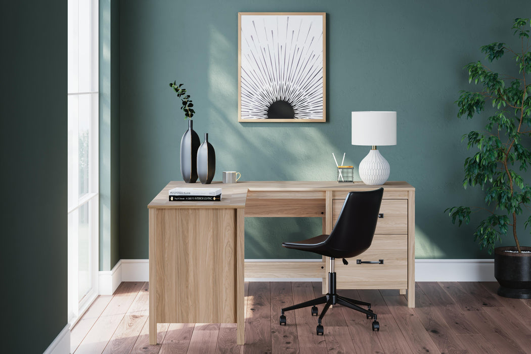 Battelle 60" Home Office Desk with Return - Home Furniture And More (Brentwood, MD)