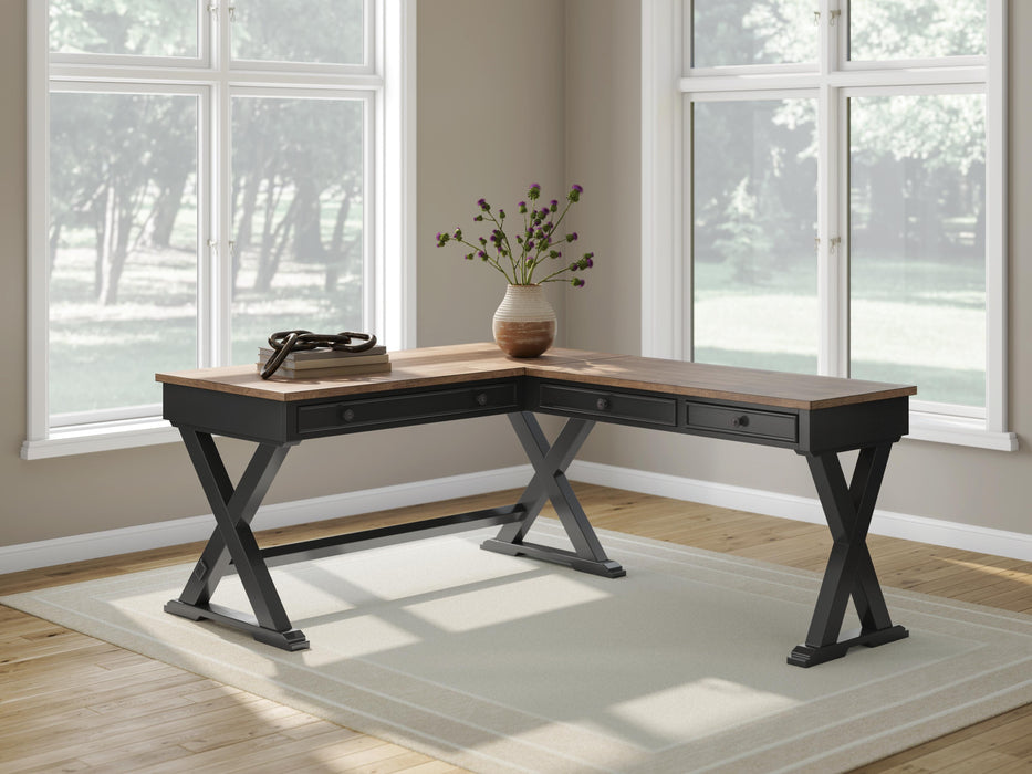 Wildenauer Home Office Desk - Home Furniture And More (Brentwood, MD)