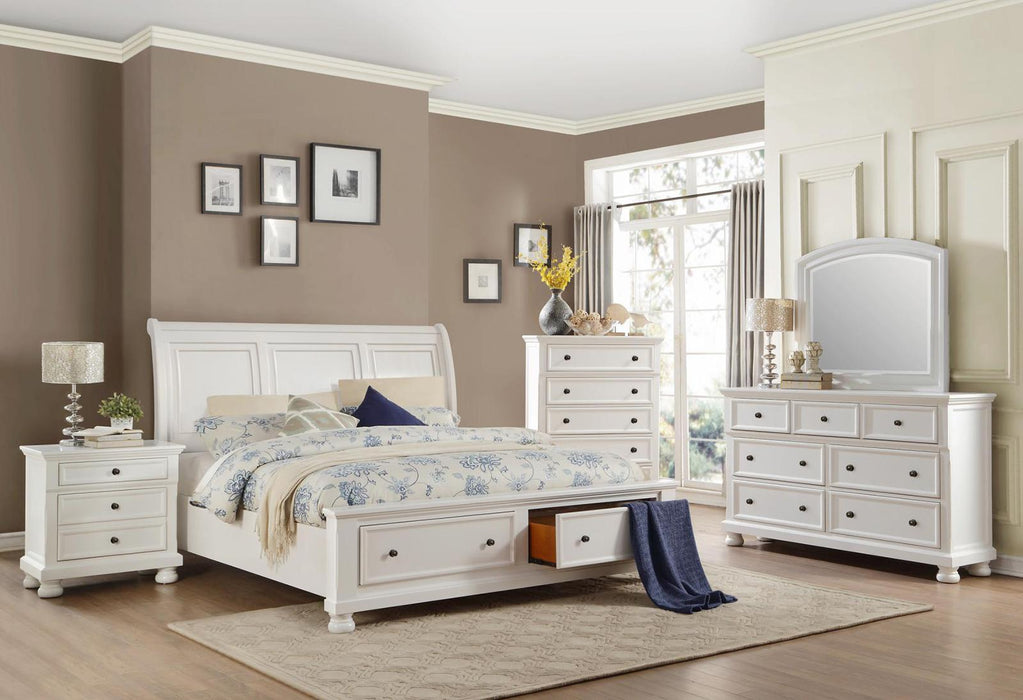 Laurelin 3 Drawer Nightstand in White 1714W-4 - Home Furniture And More (Brentwood, MD)