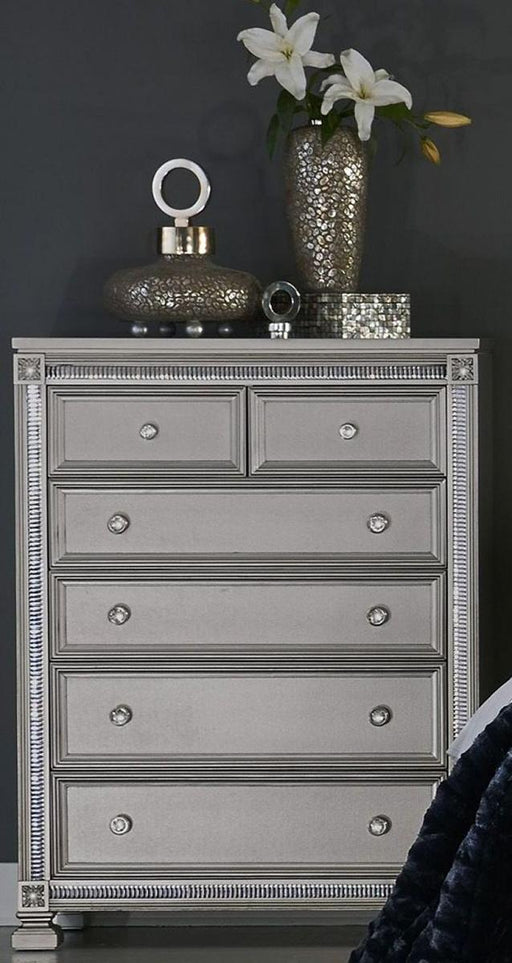 Bevelle 5 Drawer Chest in Silver 1958-9 - Home Furniture And More (Brentwood, MD)