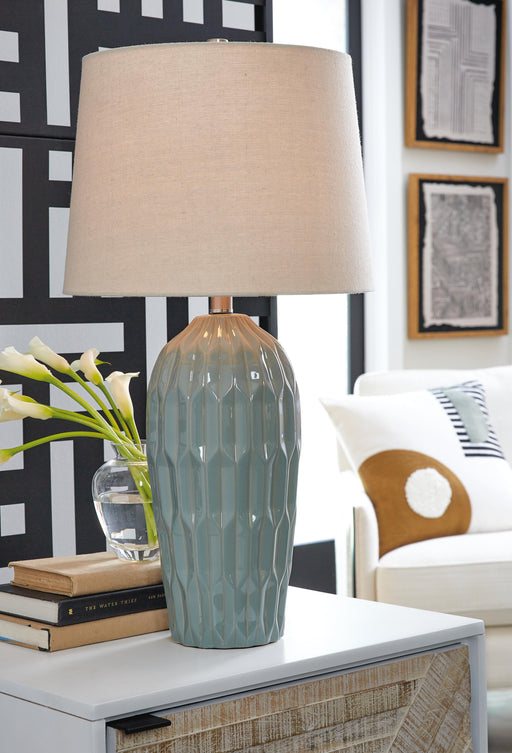 Hadbury Table Lamp (Set of 2) - Home Furniture And More (Brentwood, MD)