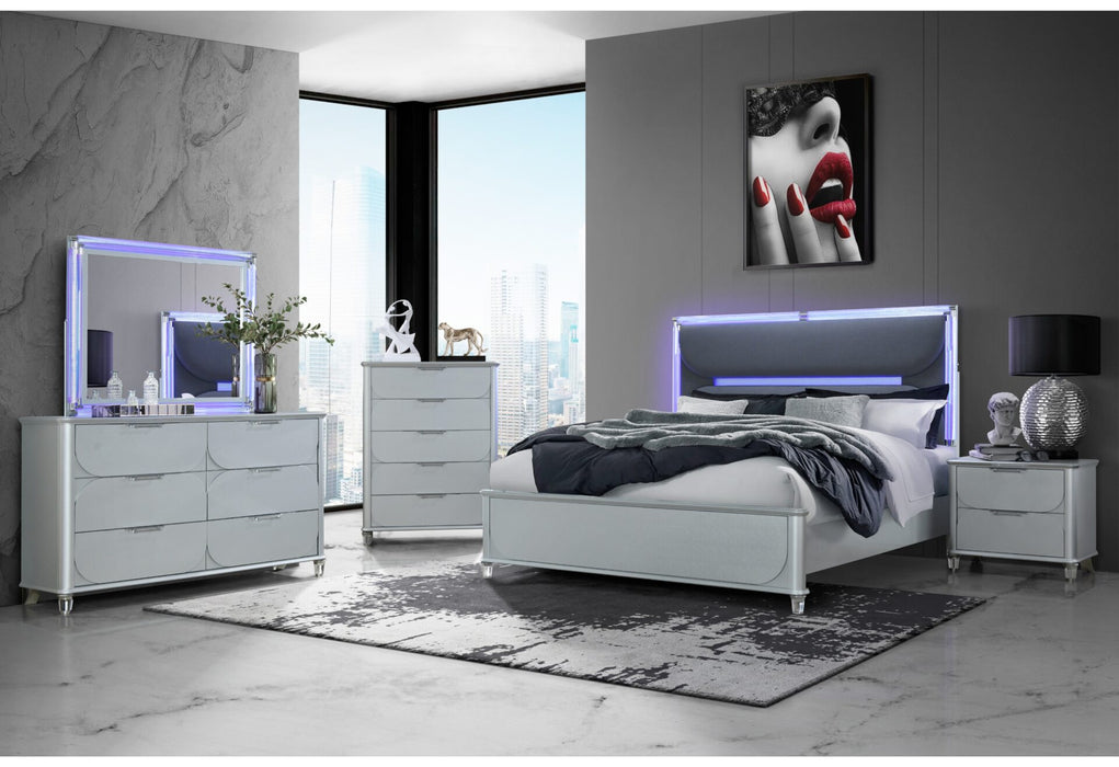 Lando Silver Bed Group - Home Furniture And More (Brentwood, MD)