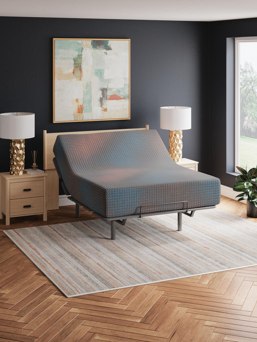 13 Inch Hybrid Hot Buy Mattress - Home Furniture And More (Brentwood, MD)