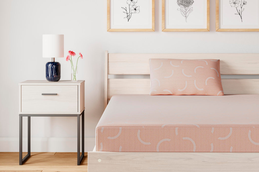 iKidz Coral Mattress and Pillow - Home Furniture And More (Brentwood, MD)