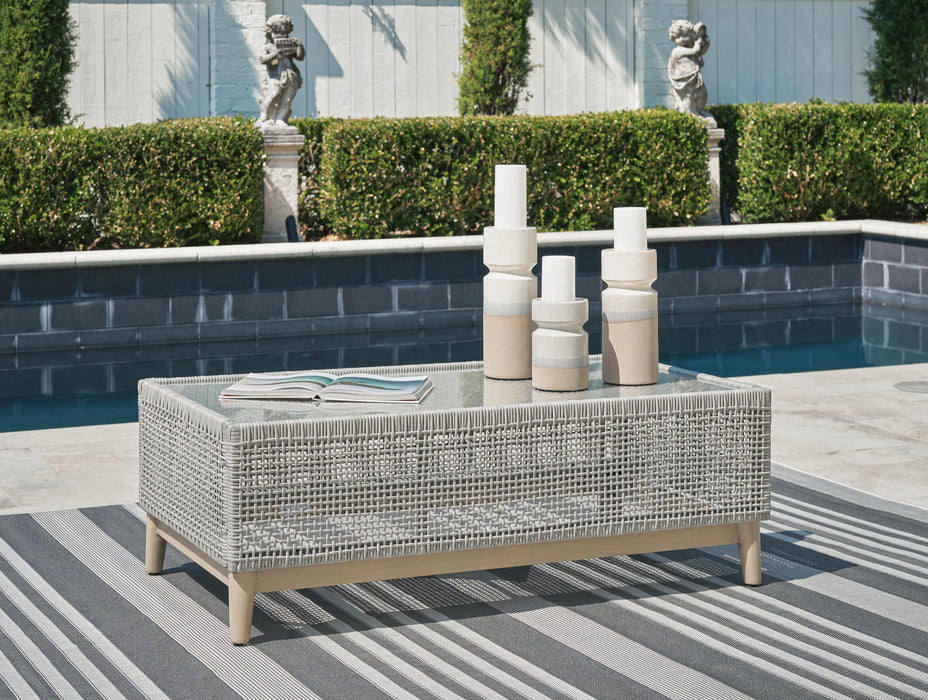 Seton Creek Outdoor Upholstery Set - Home Furniture And More (Brentwood, MD)