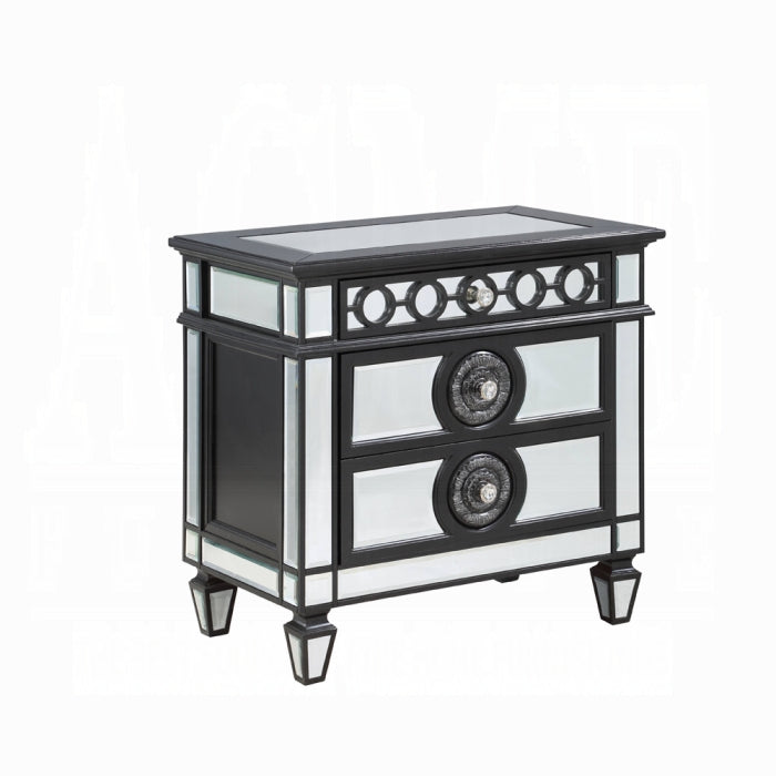 Varian II Nightstand - Home Furniture And More (Brentwood, MD)