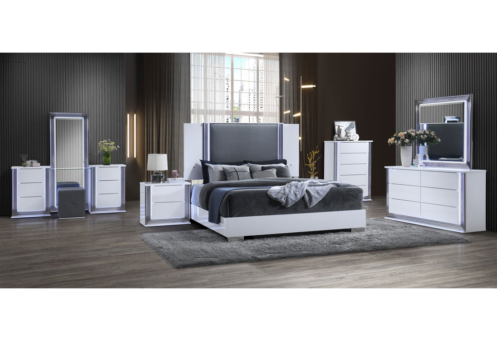 YLIME SMOOTH WHITE KING BED WITH LED FULLY SLATTED - Home Furniture And More (Brentwood, MD)