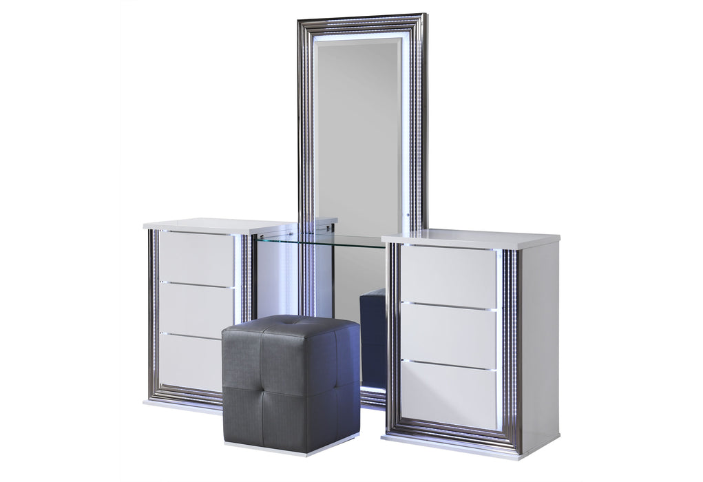YLIME-SMOOTH WHITE-KBG FULLY SLATTED W/ VANITY SET-N - Home Furniture And More (Brentwood, MD)