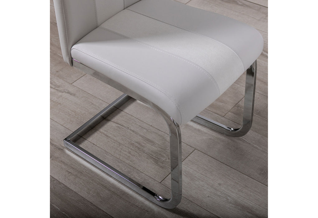 D915 WHITE DINING CHAIR - Home Furniture And More (Brentwood, MD)